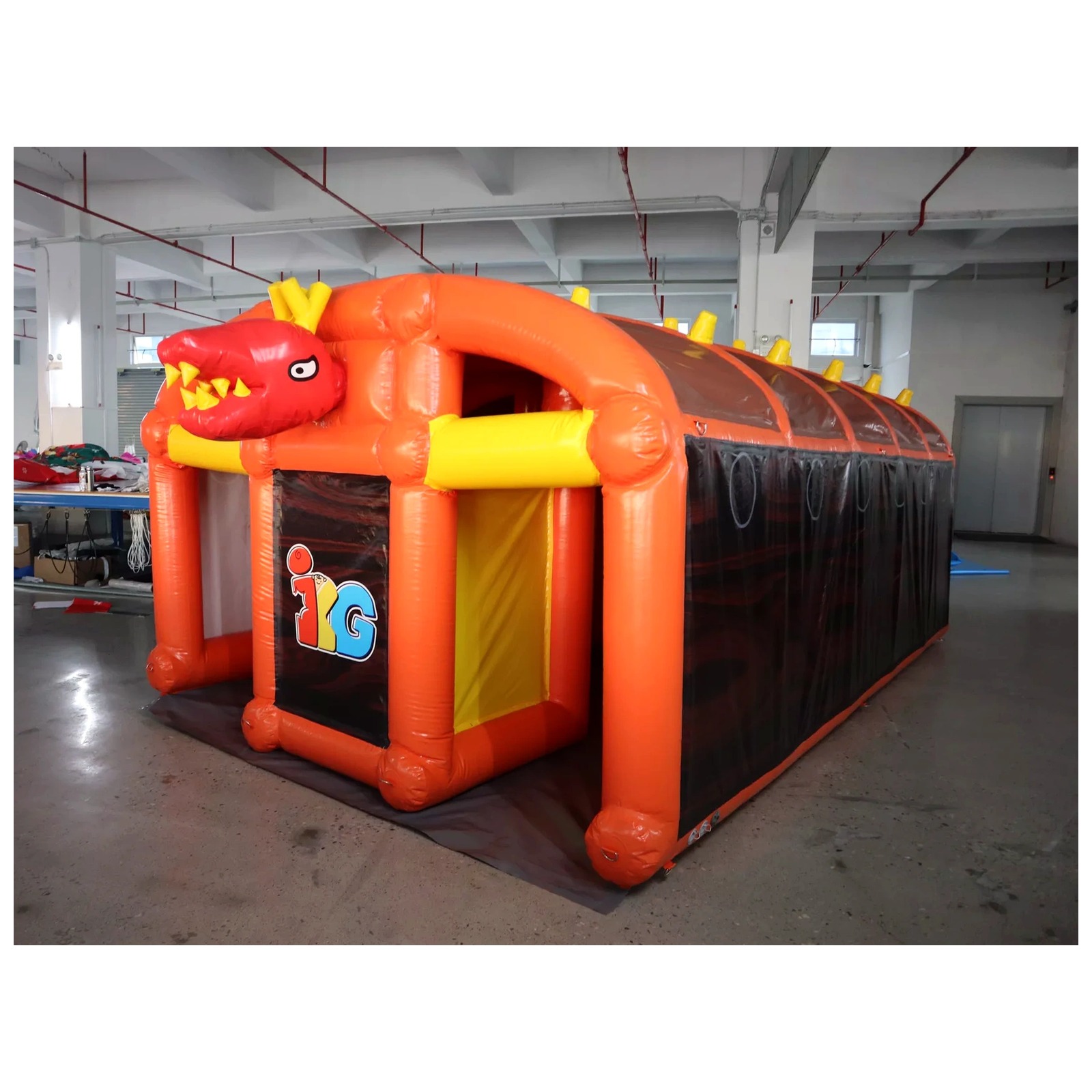 Outdoor Adventure Kids Party - Grand labyrinthe gonflable orange 3x5m 10x16ft