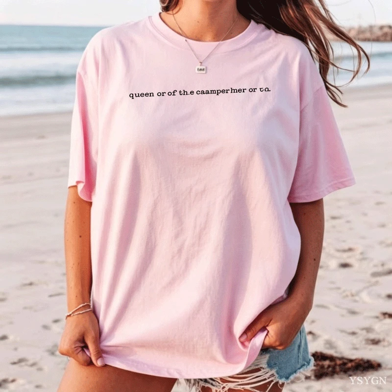 T-shirt Queen of The Camper po - Outdoor Adventure Films avis et prix